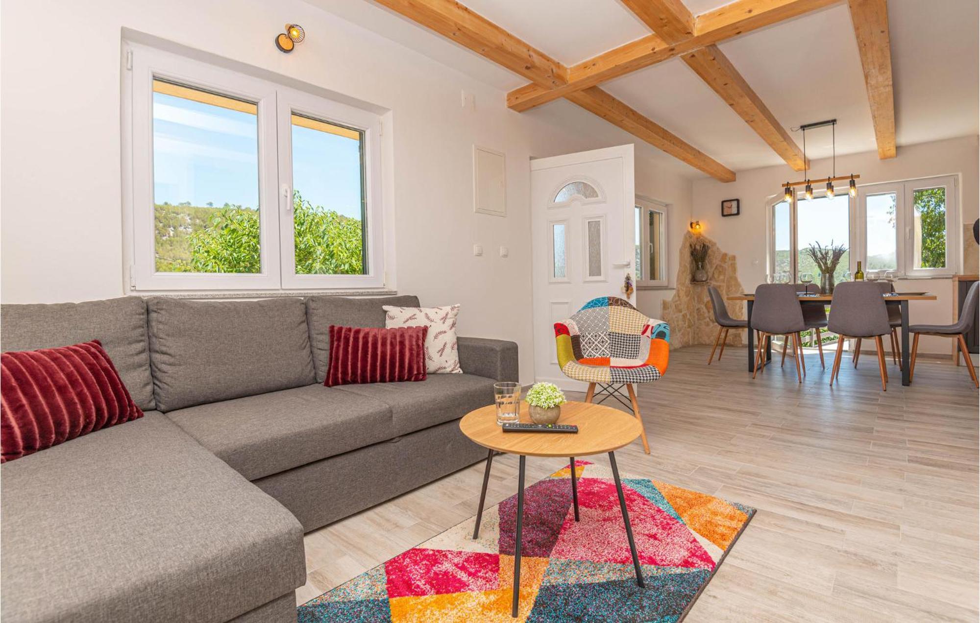 3 Bedroom Cozy Home In Skradin Exterior photo